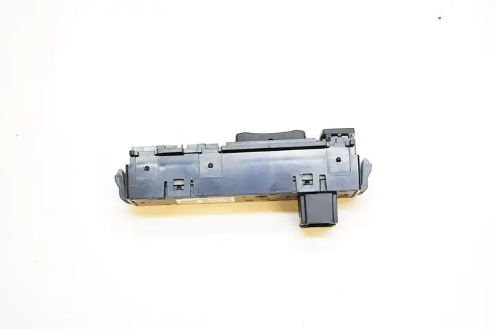 BMW 3 F30 F35 F31 (2012 - 2018) 9252920 Блок кнопок на панели — фото 2