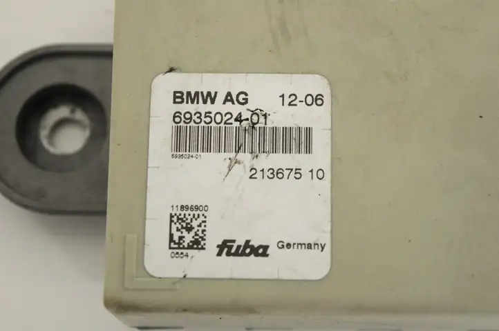 BMW 3 E92 E93 (2005 - 2014) 6935024 Усилитель антенны — фото 4