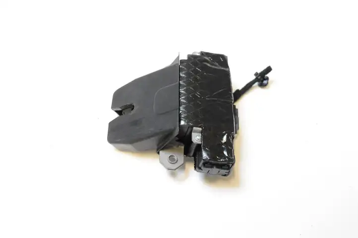 Land Rover Freelander 2 - LR2 (2006 - 2010) 6H52A442A66AA Замок крышки багажника — фото 3