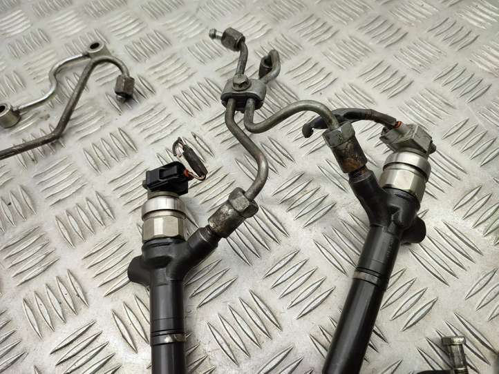 Toyota Avensis T250 (2006 - 2009)  FH027378 Комплект жиклеров
