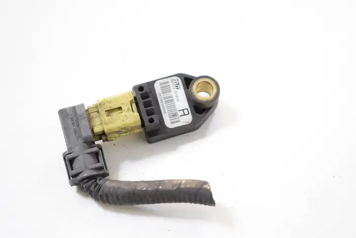 Toyota Corolla Verso E121 (2004 - 2007) 891730F010 Датчик удара SRS — фото 2