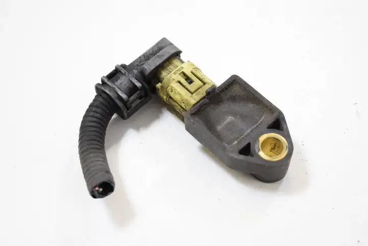 Toyota Corolla Verso E121 (2004 - 2007) 891730F010 Датчик удара SRS — фото 1