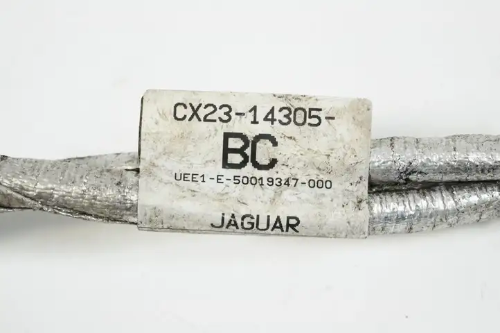 Jaguar XF X250 (2007 - 2015) CX2314305BC Плюсовой провод аккумулятора — фото 5