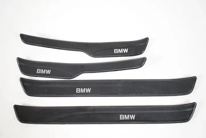 BMW 3 E90 E91 (2005 - 2012) 7060285 Внутренняя обшивка порога (комплект) — фото 1