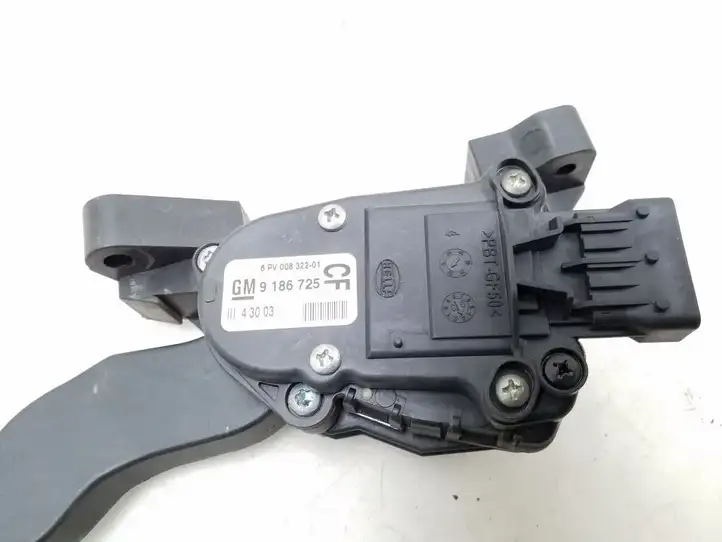 Opel Vectra C (2002 - 2005) 9186725 Педаль акселератора — фото 2