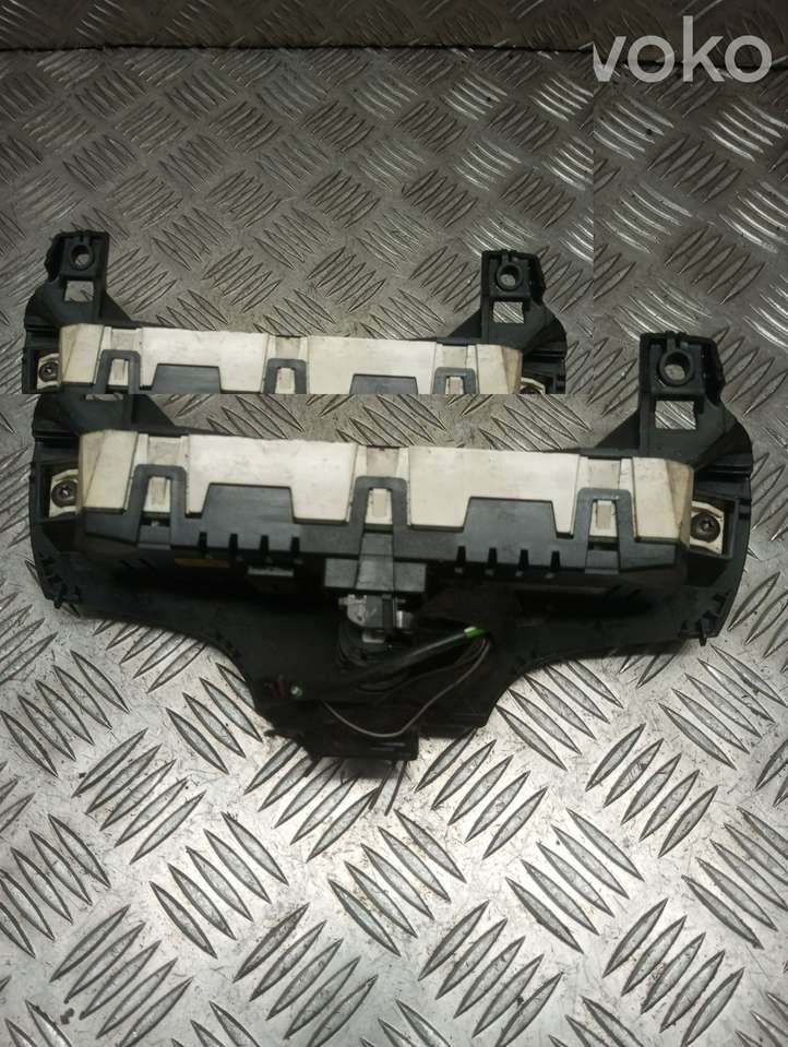 Saab 9-3 Ver2 (2003 - 2007)  12798727AA Экран/ дисплей / маленький экран