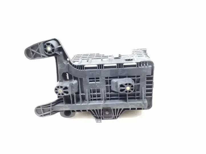 Volkswagen Golf V (2003 - 2009) 1K0915336 Крышка ящика аккумулятора — фото 2