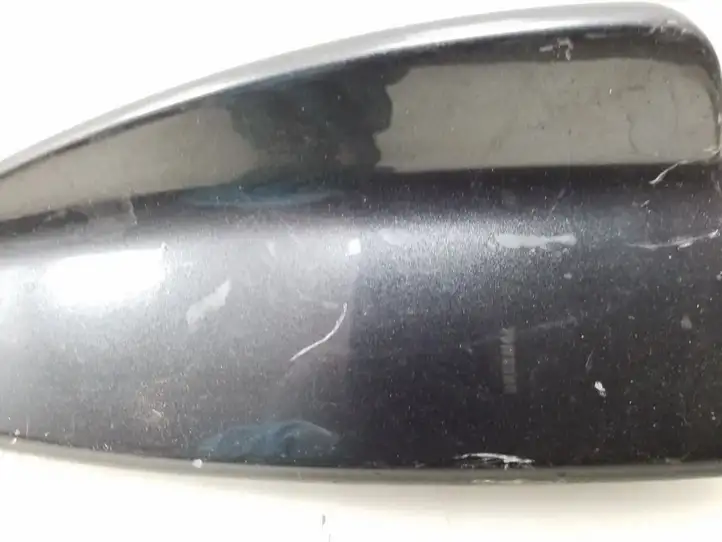 BMW X5 E70 (2006 - 2013) GPS антенна — фото 2