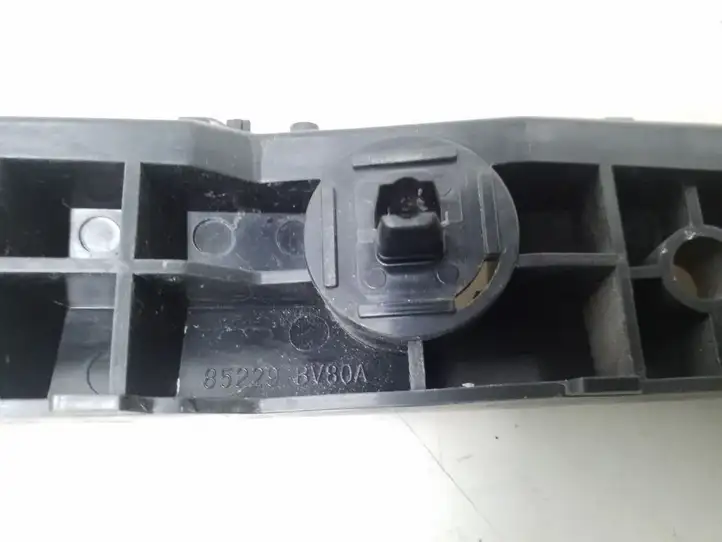 Nissan Juke I F15 (2010 - 2018) 85229BV80A Кронштейн заднего бампера — фото 2