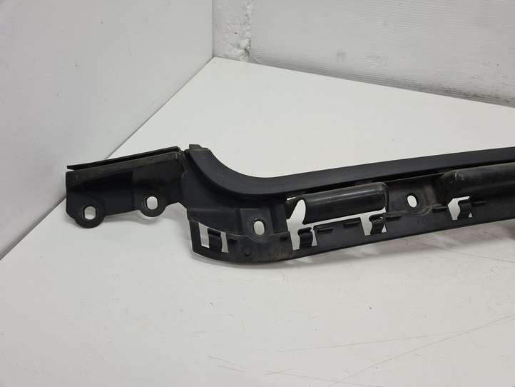 BMW 1 E81 E87 (2004 - 2011)  51127053521  Держатель заднего бампера (кронштейн)