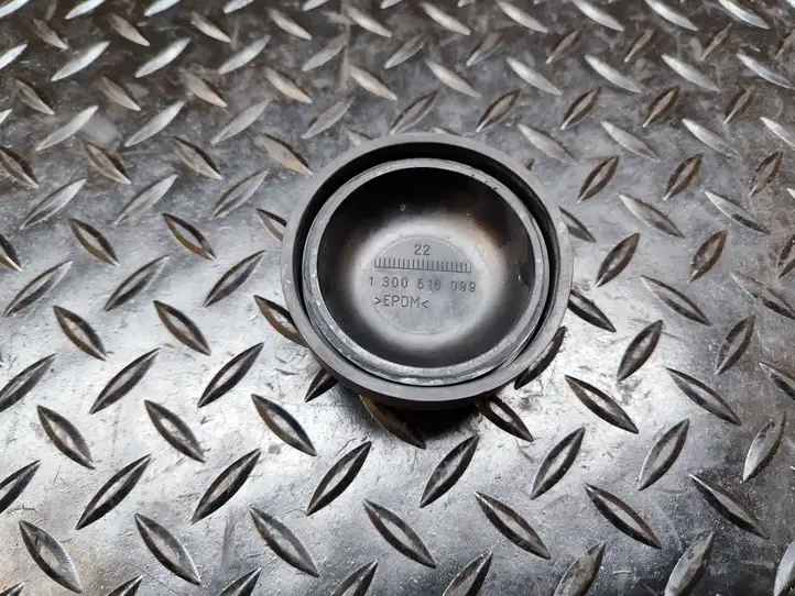 Audi A4 S4 B8 8K (2007 - 2011) 1300516099 Крышка фары — фото 4