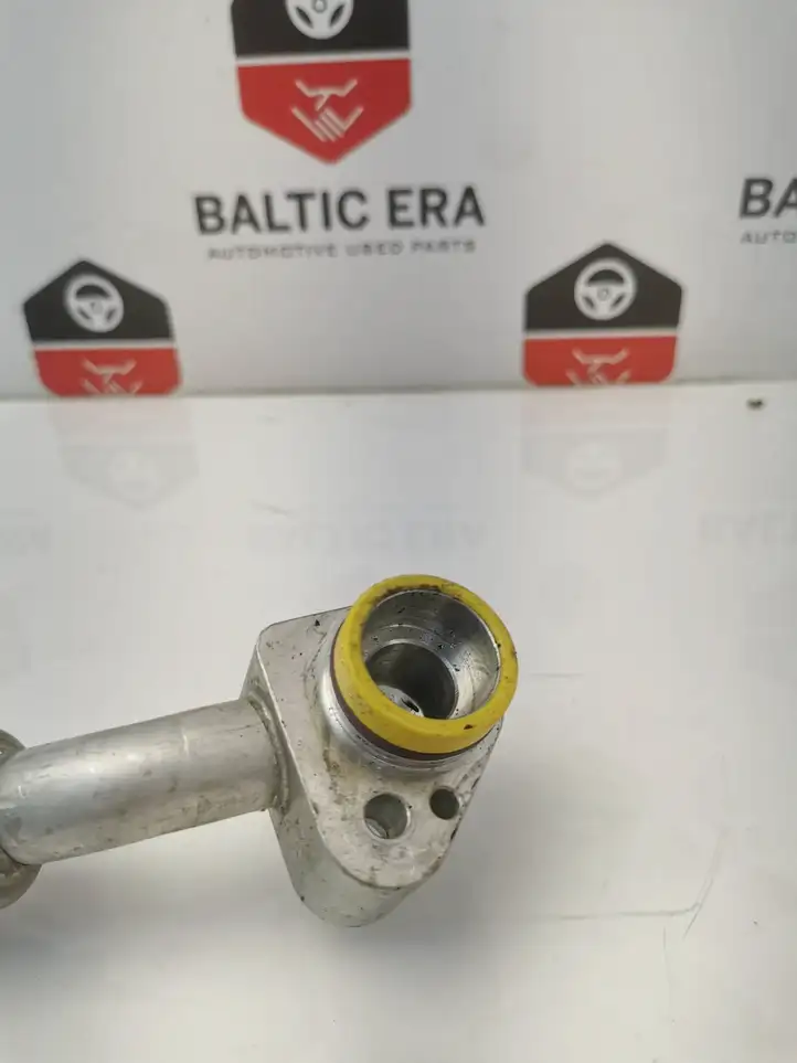 BMW 1 F20 F21 (2011 - 2019) 9334689 Трубки и шланги кондиционера — фото 2