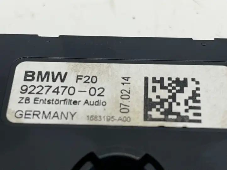 BMW 1 F20 F21 (2011 - 2019) 1683195A00 Усилитель антенны — фото 5