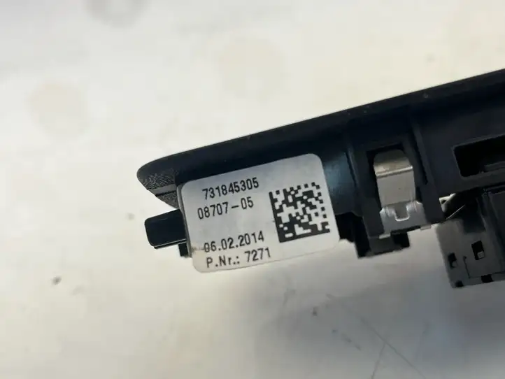 BMW 1 F20 F21 (2011 - 2019) 9226264 Блок кнопок стеклоподъемников — фото 5