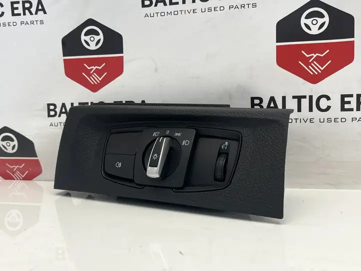 BMW 1 F20 F21 (2011 - 2019) 9265299 Включатель фонарей — фото 1