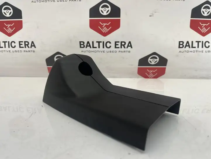 BMW 1 F20 F21 (2011 - 2019) 9213533 Накладка зеркала заднего вида — фото 1