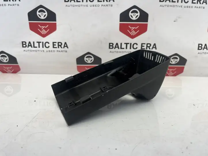 BMW 1 F20 F21 (2011 - 2019) 9213533 Накладка зеркала заднего вида — фото 2