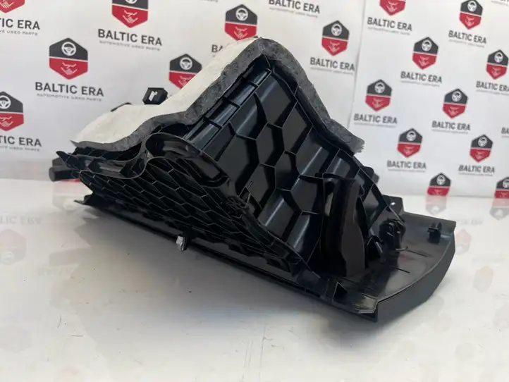 BMW 1 F20 F21 (2011 - 2019) 727584100 Вещевой ящик — фото 5