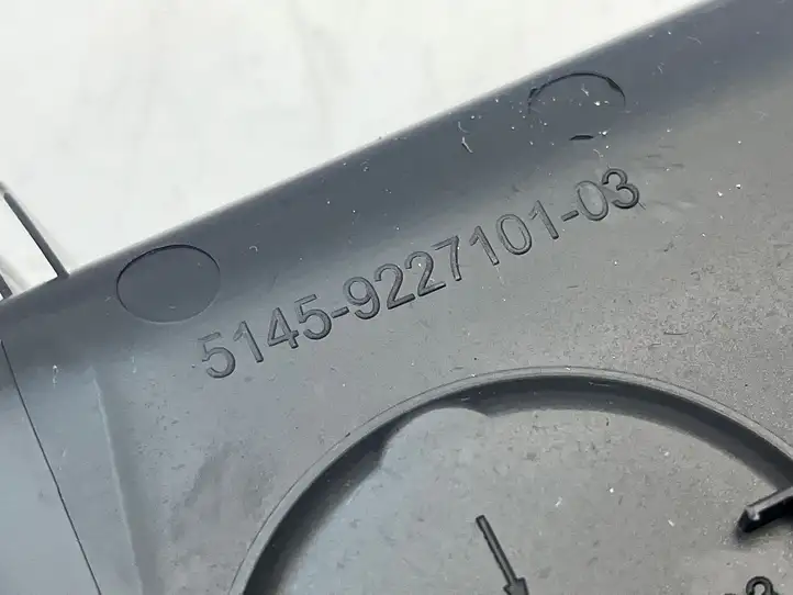 BMW 1 F20 F21 (2011 - 2019) 178064 Боковая отделка панели приборов — фото 4