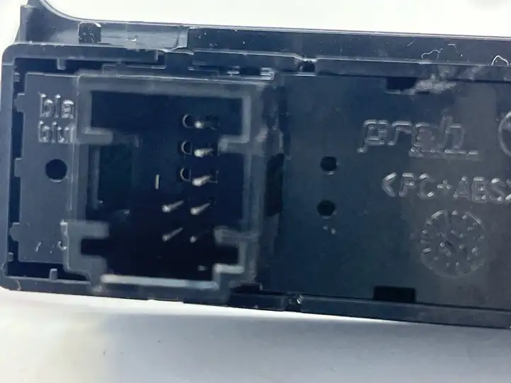 BMW 3 F30 F35 F31 (2012 - 2018) 16598710 Кнопка ESP — фото 2