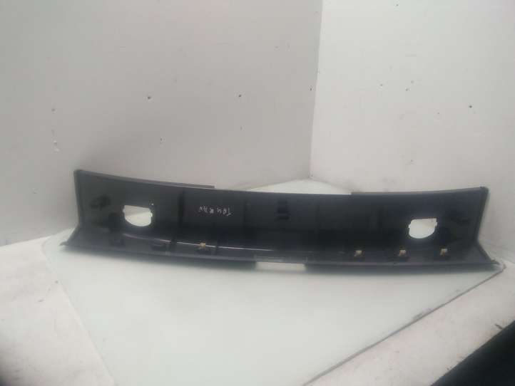 Volkswagen Touran I (2003 - 2010)  1T0863459A Отделка порога багажника