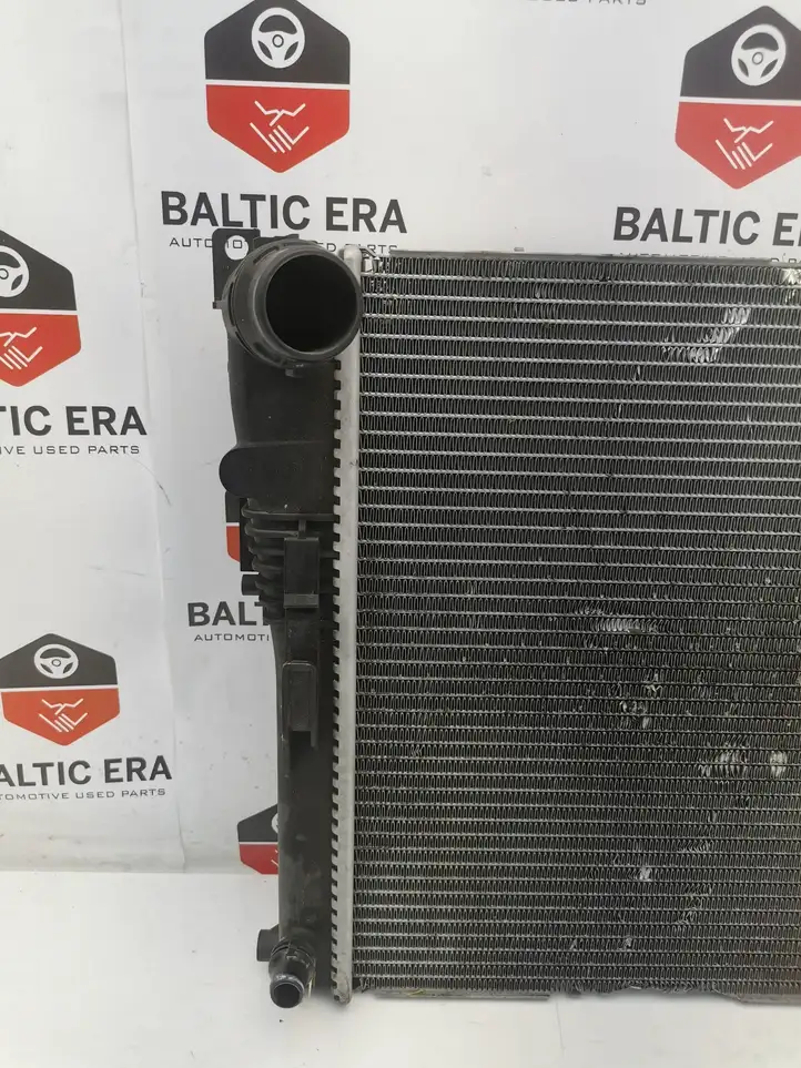 BMW 3 F30 F35 F31 (2012 - 2018) 8672102 Радиатор охлаждающей жидкости двигателя — фото 2