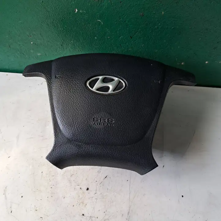 Hyundai Santa Fe (2005 - 2009) S7100521147 Подушка безопасности руля — фото 1