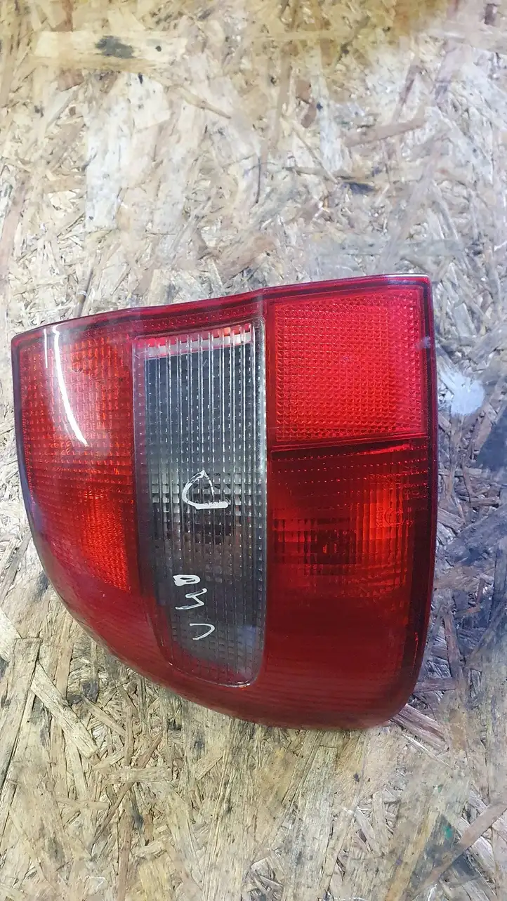 Volvo S40, V40 (2000 - 2004) 29262002 Задний фонарь в кузове — фото 1