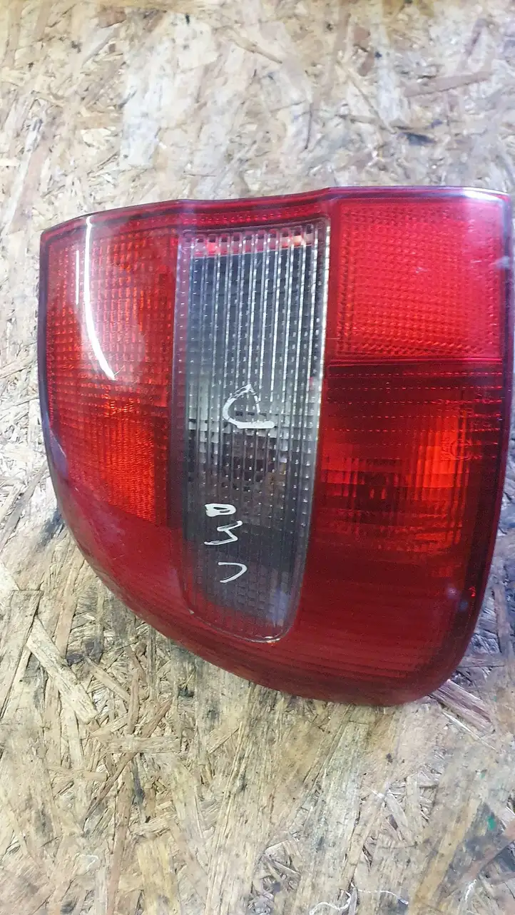 Volvo S40, V40 (2000 - 2004) 29262002 Задний фонарь в кузове — фото 2