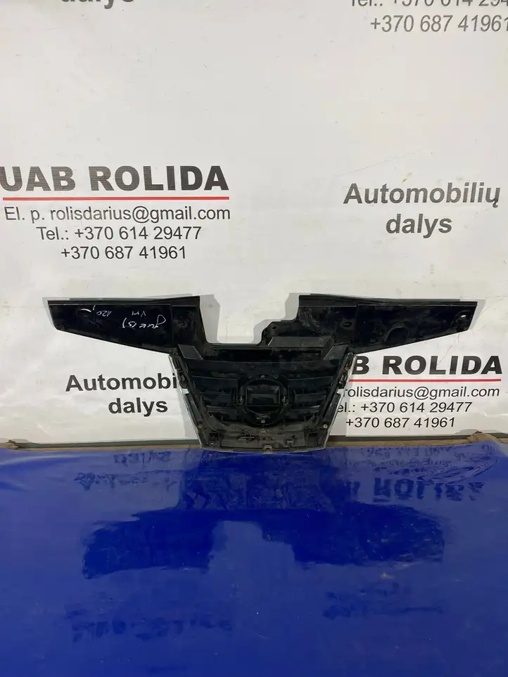 Nissan Juke I F15 (2010 - 2018) 620701KA6A Верхняя решетка радиатора — фото 6