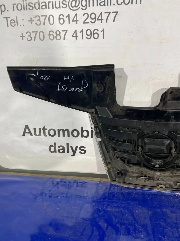 Nissan Juke I F15 (2010 - 2018) 620701KA6A Верхняя решетка радиатора — фото 7