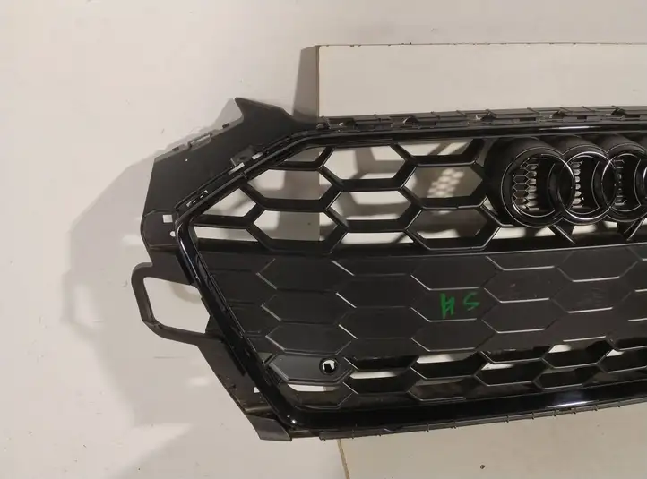 Audi A4 S4 B9 8W (2019 - ) 8W0853651FB Верхняя решетка радиатора — фото 2
