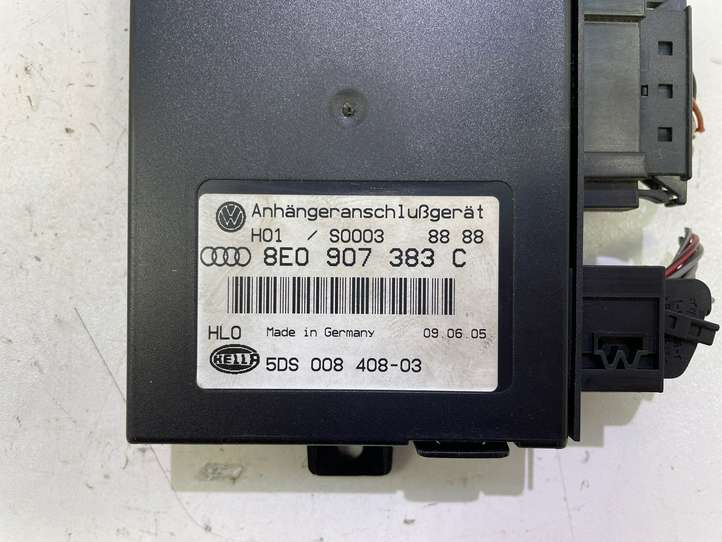 Audi A4 (2004 - 2009)  8E0907383C Блок управления крюка для прицепа