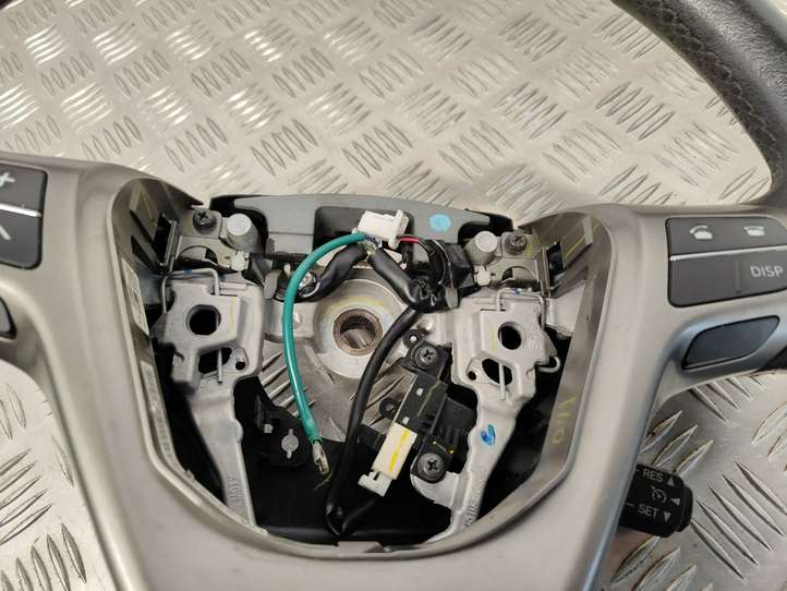 Toyota Avensis T270 (2009 - 2012)  4510005710 Руль