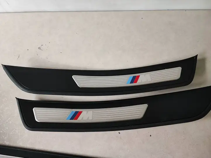 BMW 5 F10 F11 (2009 - 2016) 8050054 Внутренняя обшивка порога (комплект) — фото 6