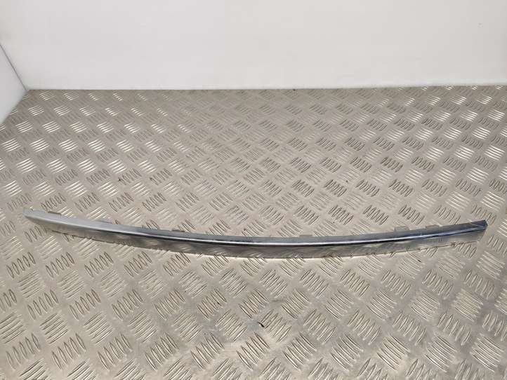 BMW 7 F01 F02 F03 F04 (2008 - 2016)  7197291 Молдинг переднего бампера