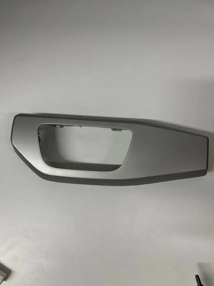 Audi A4 S4 B9 8W (2019 - ) 8W1853189N Отделка внутренней панели салона — фото 1