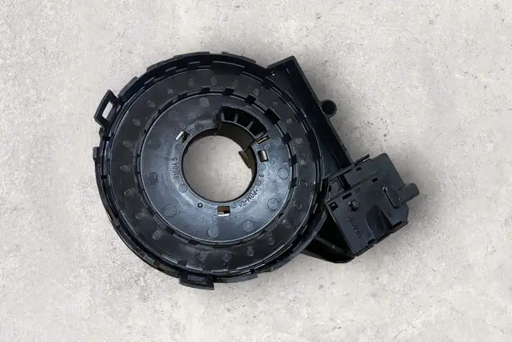 Audi A3/S3 8P (2004 - 2008) 1K0959653D Контактное кольцо SRS — фото 3