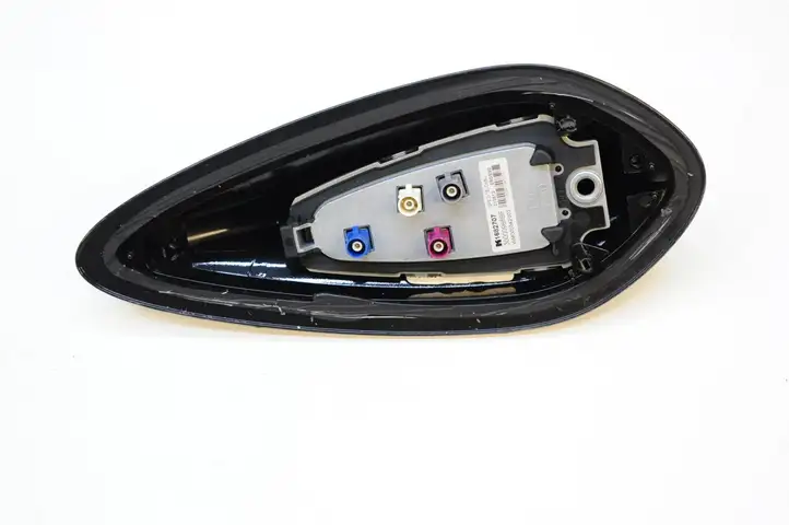 BMW 3 F30 F35 F31 (2012 - 2018) 1682707 GPS антенна — фото 3