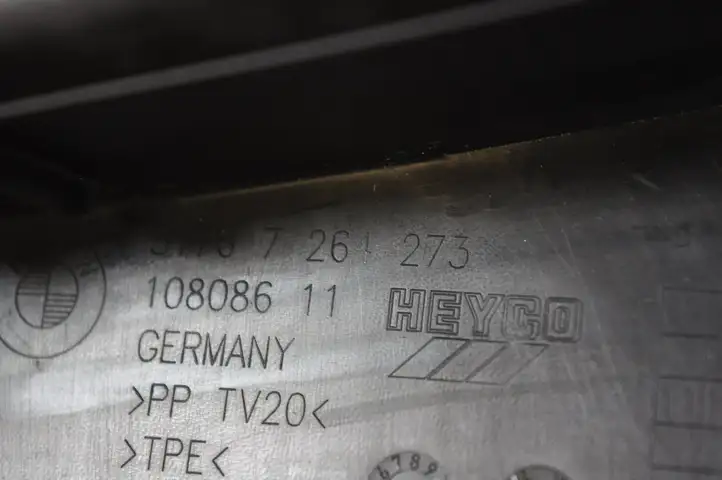 BMW 3 F30 F35 F31 (2012 - 2018) 7264273 Другая часть кузова — фото 3