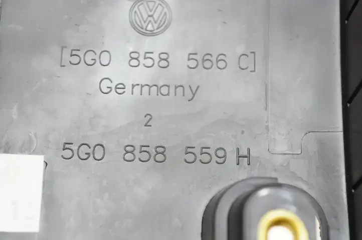 Volkswagen Golf VII (2013 - 2019) 5G0858565 Обшивка рулевой колонки — фото 7