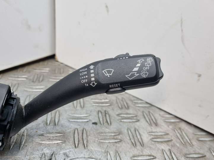 Audi A4 (2007 - 2011)  8K0953502BK Комплект ручек