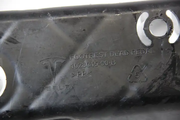 Tesla Model S (2016 - 2021) 600596800C Прочие детали салона — фото 4