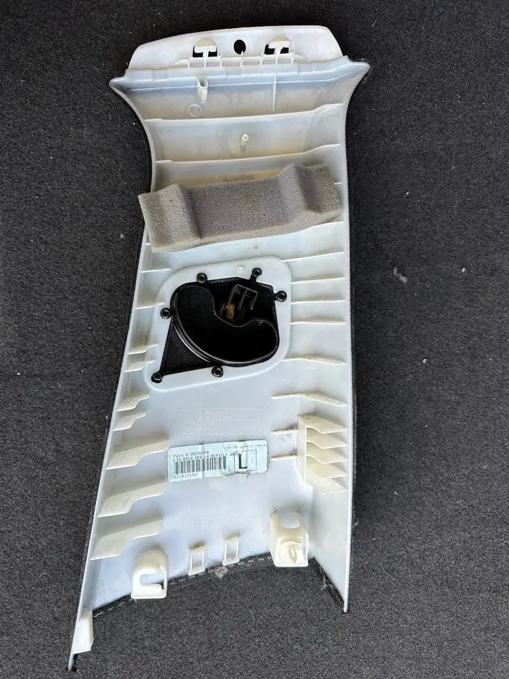 BMW X6 E71 (2008 - 2014) 15671812 Верхняя обшивка стойки B — фото 4