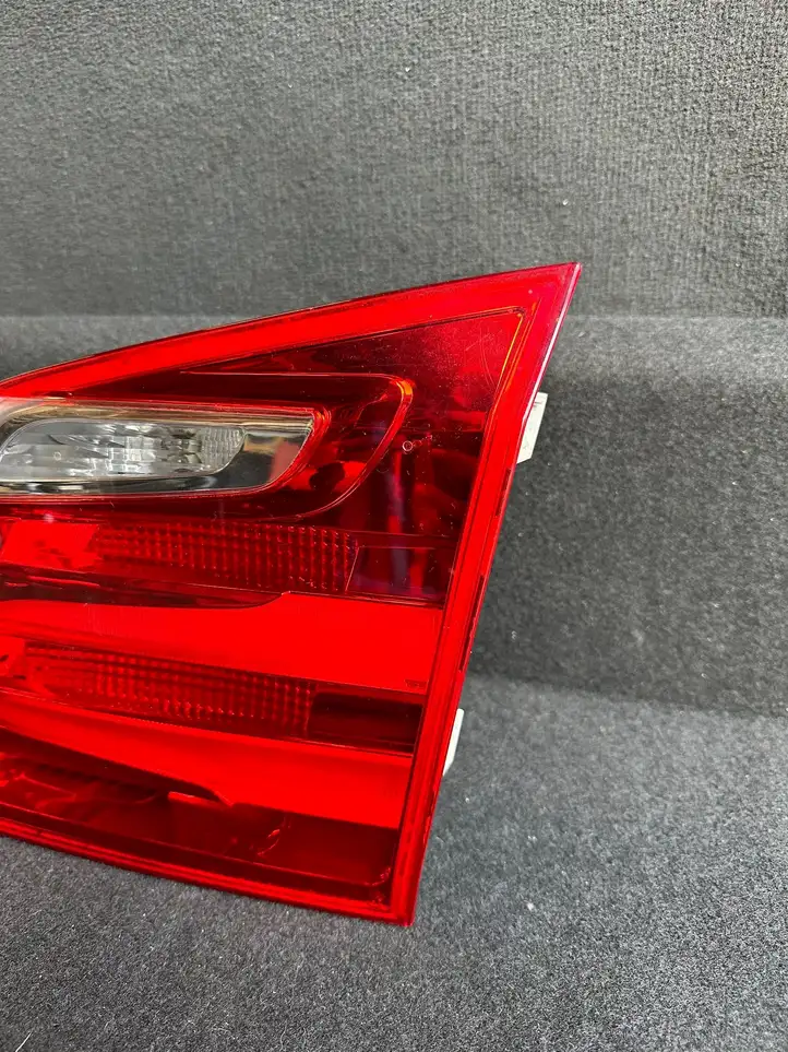 Mercedes-Benz GL X166 (2013 - 2019) A1668201264 Задний фонарь в крышке багажника — фото 3