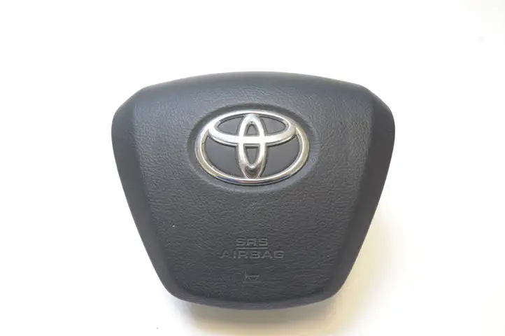 Toyota Avensis T270 (2009 - 2012) Y04618410AEL Подушка безопасности руля — фото 1