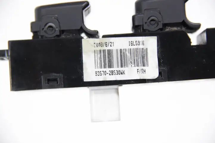 Hyundai Santa Fe (2005 - 2009) 935702B530 Блок кнопок стеклоподъемников — фото 6