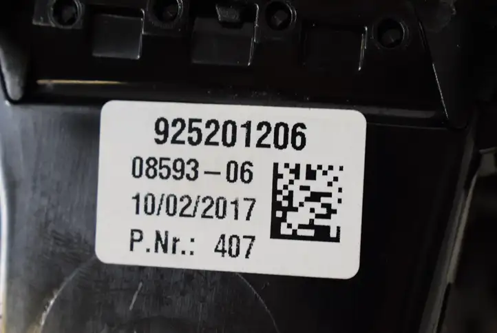 BMW X5 F15 (2013 - 2017) 9252648 Воздушная решетка панели — фото 4