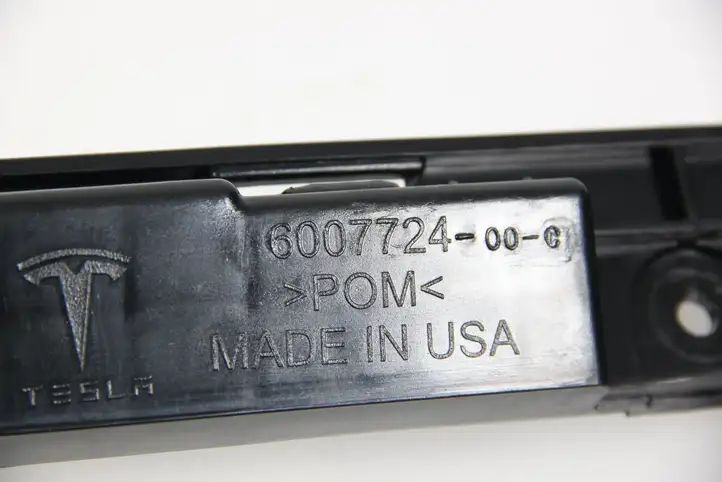 Tesla Model S (2012 - 2016) 600772400 Кронштейн заднего бампера — фото 4