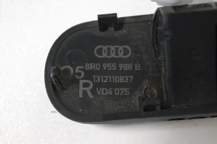 Audi Q5 SQ5 (2012 - 2017) 8R0955988 Другая часть кузова — фото 4
